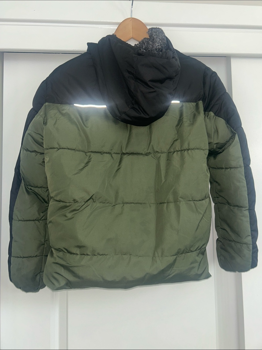 wonder nation Olive & Black Two-Tone Puffer Jacket - Picture 4 of 6